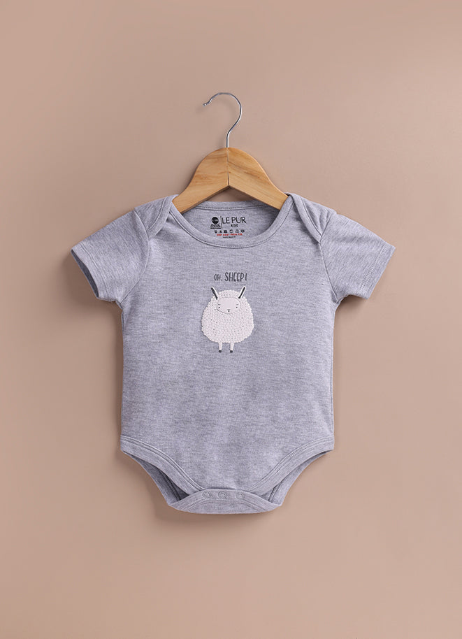 Le Pur BioCool Baby 3-Piece Set – Bodysuit, Pants & Cap (Oh Sheep, Grey & White) - LE PUR!